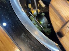 -邹家军铁锅炖(杨家湾店)