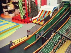 -蒙特利亲子乐园