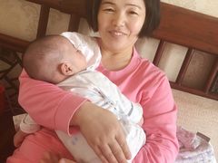 -爱的果实月嫂育婴师(世纪东方店)