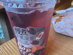 -耶里夏丽·丝路国际·新疆餐厅(浦东区东方路店)