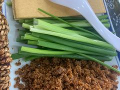 -八两八金·莱芜特色炒鸡(市南漳浦路店)