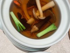 -鸽子侯·家宴·平价海鲜(绿地店)