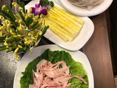 -小天鹅火锅·一线江景洪鼎旗舰店(洪崖洞店)