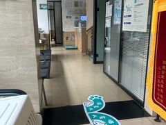 -瑞派天使宠物医院·神经外科·骨科·核磁(洛川中路店)