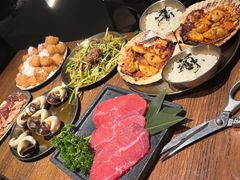 -鑫釜山海鲜烧烤(鑫丰国际店)