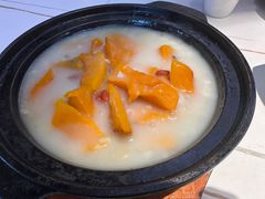 -阿瓦山寨·湘菜现炒·剁椒鱼头王(咸阳总店)