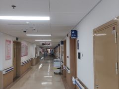 -上海市第四人民医院