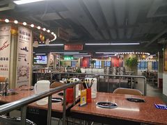 -四囍码头海鲜烧烤自助火锅(外滩南京东路悦荟广场店)