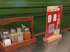 -潮界(凯德晶萃店)