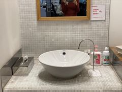 -JINS(上海宏伊国际广场店)