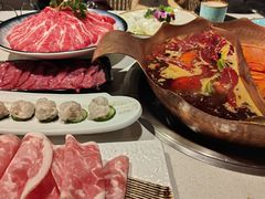 -墨居上隐·院子里火锅(峨眉店)
