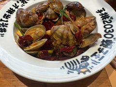 -喝丢一只鞋海鲜烧烤·海肠捞饭(文体街店)