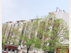 -魔方公寓