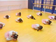 -爱德米乐艺术学院(西宸天街校区)