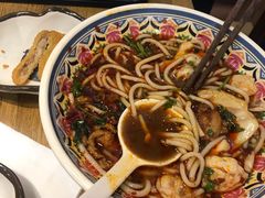 -鑫花溪牛肉米粉(人民广场店)