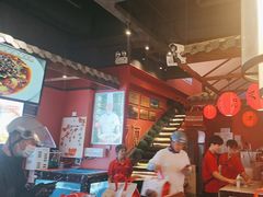 -川流不息·地道川菜·小龙虾(新松江路店)