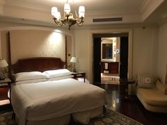 -广州富力丽思卡尔顿酒店