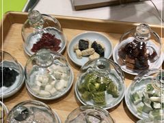 -阮大兴糕团(杭州西湖银泰百货店)