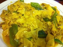 尖椒干豆腐-老仁义·清真菜(太古街店)