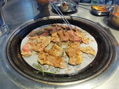 -哈哈碳都·牛肋条无限自助烤肉(台江万达店)