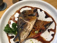 烤青花鱼-花和海鲜自助(梅江店)