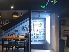 大堂-腰子哥烤串(石佛营炫特店)