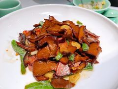 牛肝菌炒冬笋-江南厨子·品苏杭(华润万象店)
