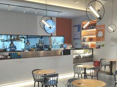 -HELLO 27 意面·沙拉·帕尼尼