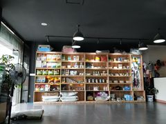 -佳百利宠物(荣乐中路115弄小区店)