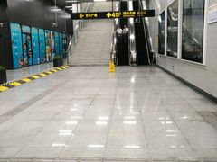 -四川北路(地铁站)