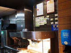 -麦当劳(高铁南站店)