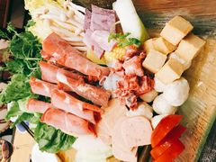-樾餐厅泰式海鲜火锅(民歌湖店)