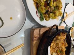-日月昇渔家菜·海肠捞饭·大连海鲜(星海公园店)