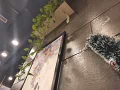 -愉肴麻辣香锅(中山路店)