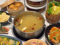 -煲王粤菜餐厅(中侨中心店)