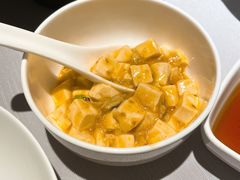 蟹粉豆腐-屋里厢上海菜馆