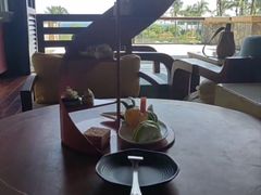 -三亚亚龙湾希尔顿酒店