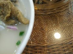 -正宗潮州鱼蛋粉(长寿西路店)