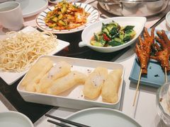 -黄记煌三汁焖锅(新佳丽江汉路店)