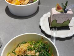 -W COLLECTIVE  DESSERT SHOP