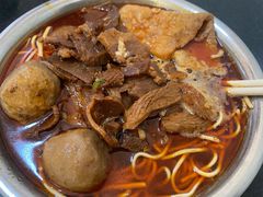 -薛记襄阳香辣牛肉面(平安路店)