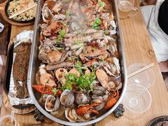 -老东镇啤酒屋海鲜加工·蒸汽海鲜·海鲜烧烤(台东店)