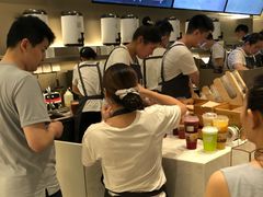 -奈雪的茶(市百一店)