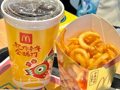 -麦当劳(展览路店)