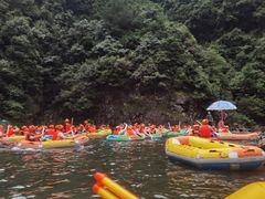 -安吉龙王山峡谷漂流