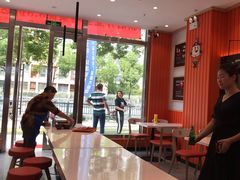 大堂-张亮麻辣烫(苏州陆步桥店)