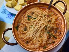 铜锅米线-88号小吃店·经典云南菜·地道纳西美食