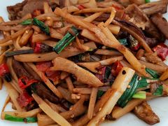 -牛八宝桂林米粉(八里庄店)