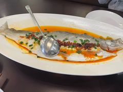 剁椒豆豉蒸翘嘴鱼-书湘门地·中国十佳湘菜(西苑店)