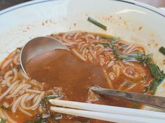-蔼若春.传承三十年云南菜(金碧公园店)